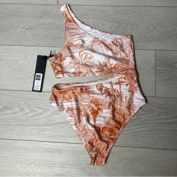 NOLI - isla one piece s - orange jungle motif. Msrp $105.00 - Picture 4 of 5